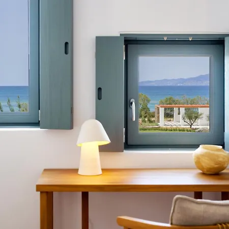 Fratelli E Sorelle Beach House Villa